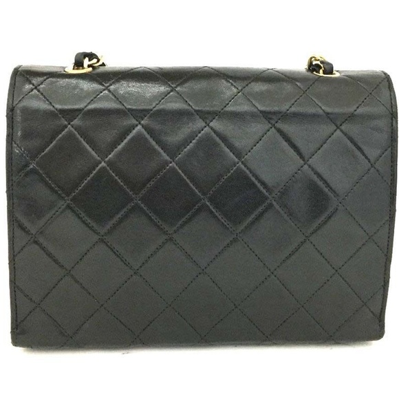 100% Auth CHANEL Vintage Quilted MatelasseLambskin - Picture 2 of 8
